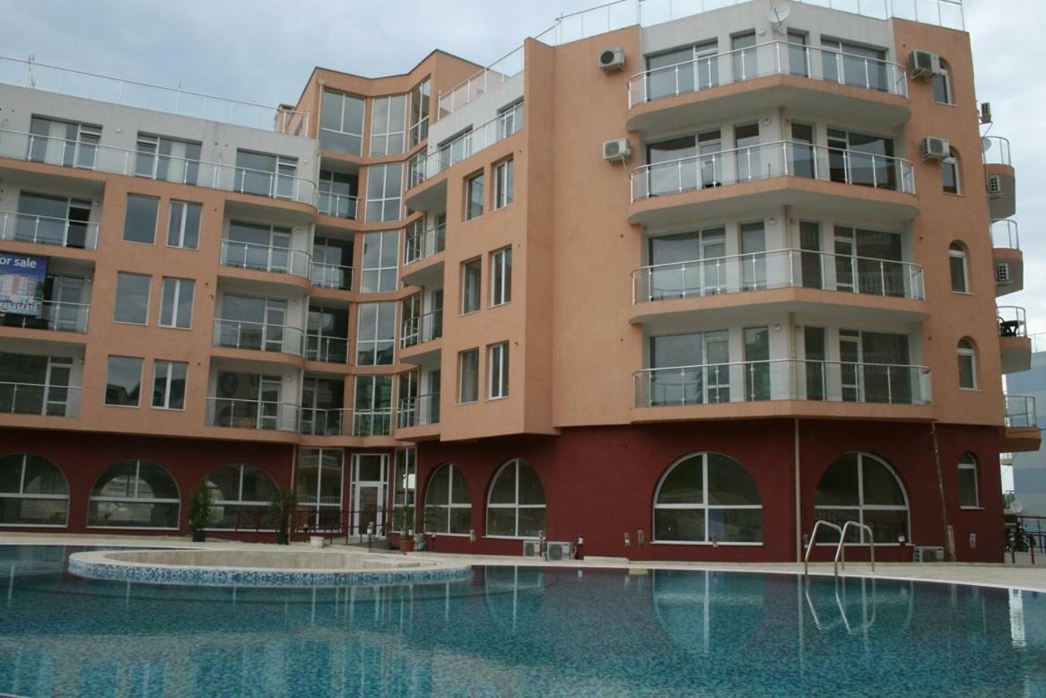 Apartments Perla Beach - Ivanovi Приморско Екстериор снимка